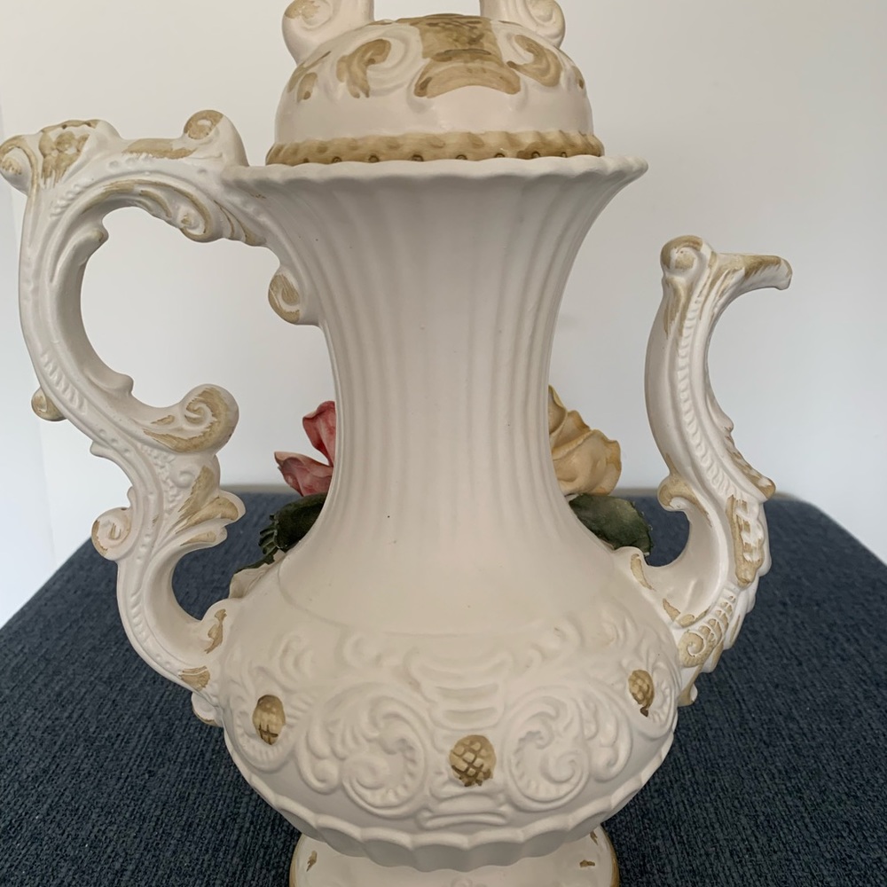 Beautiful Pitcher - Picture 5 of 8